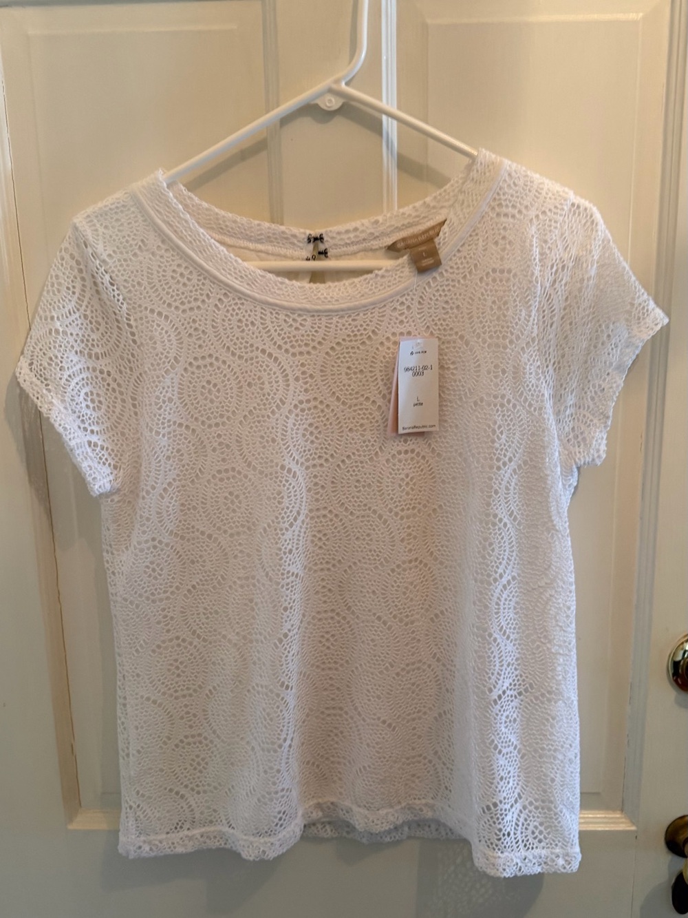 Banana Republic White Eyelet Lace Short-Sleeve Top